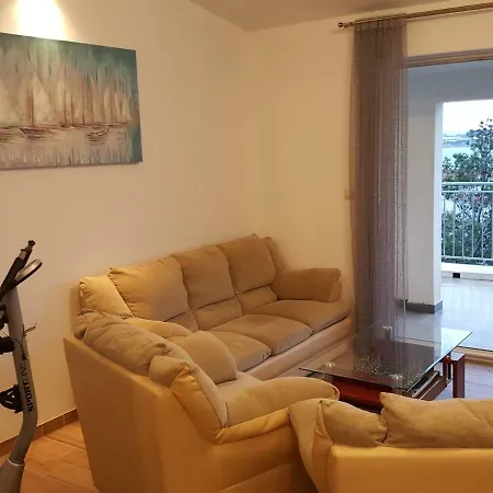 公寓 Petrovic K.sucurac Kaštela