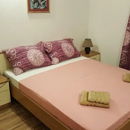 Petrovic K.sucurac 公寓 *