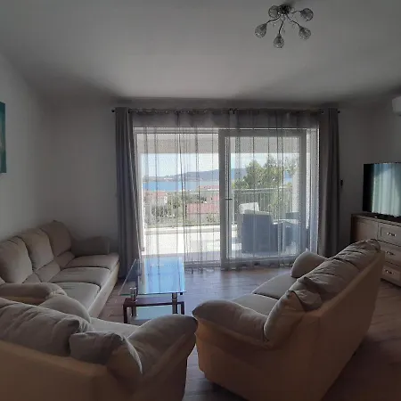 Apartment Petrovic K.sucurac *